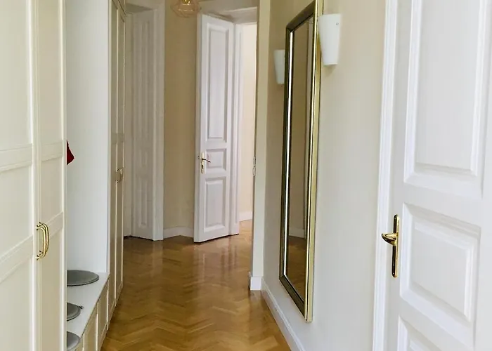 Apartament Unique And Stylish Downtown *