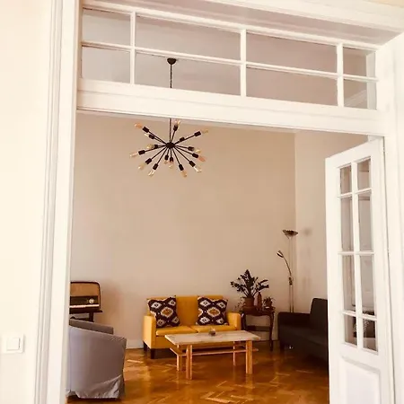 Unique And Stylish Downtown