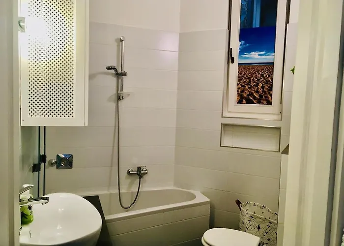 Unique And Stylish Downtown Apartmán *