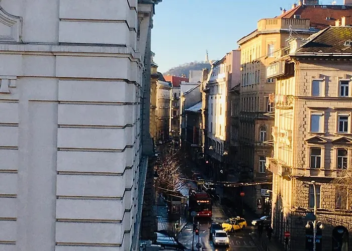 Unique And Stylish Downtown Budapešť